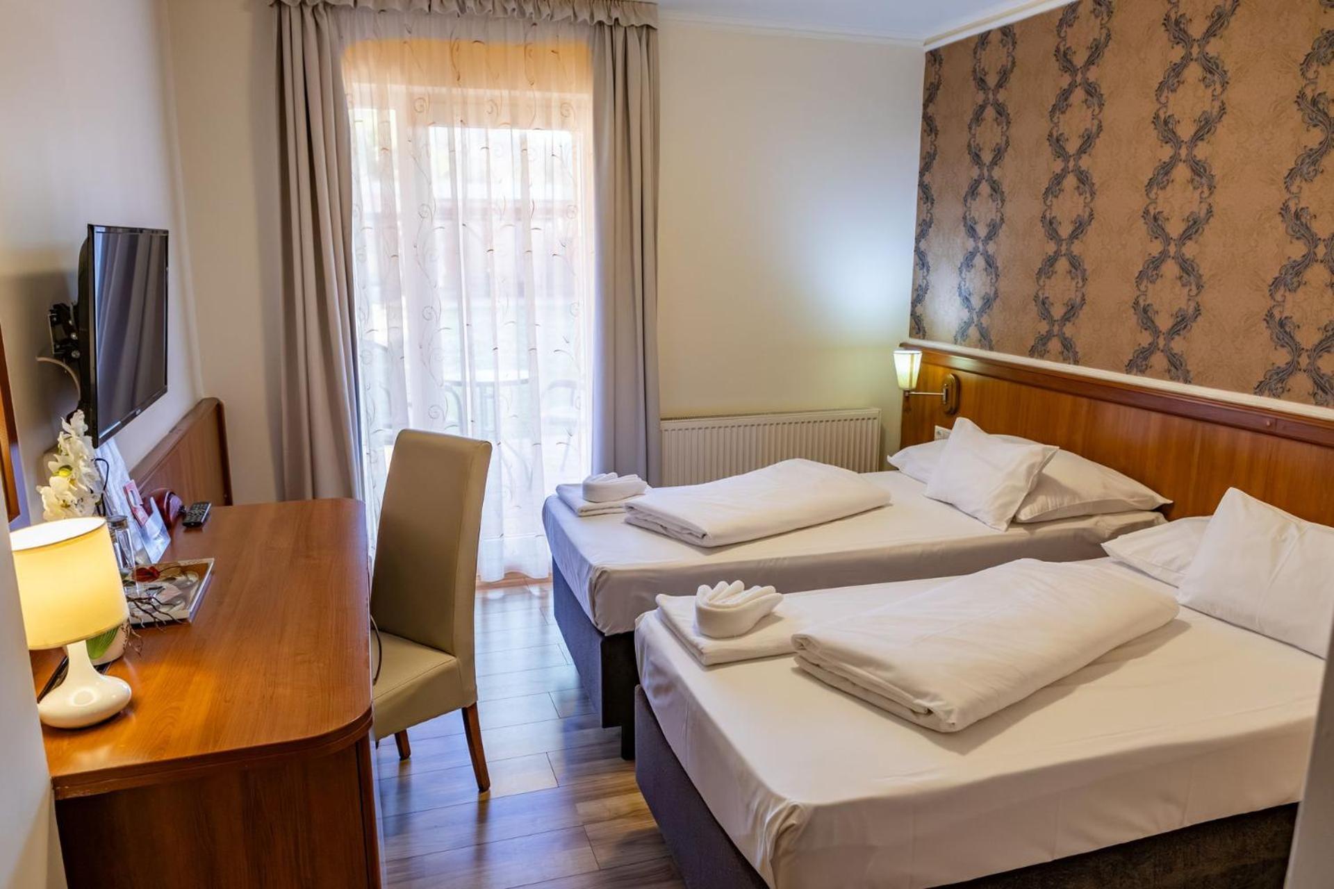 Hotel Barbakan Pécs Eksteriør bilde